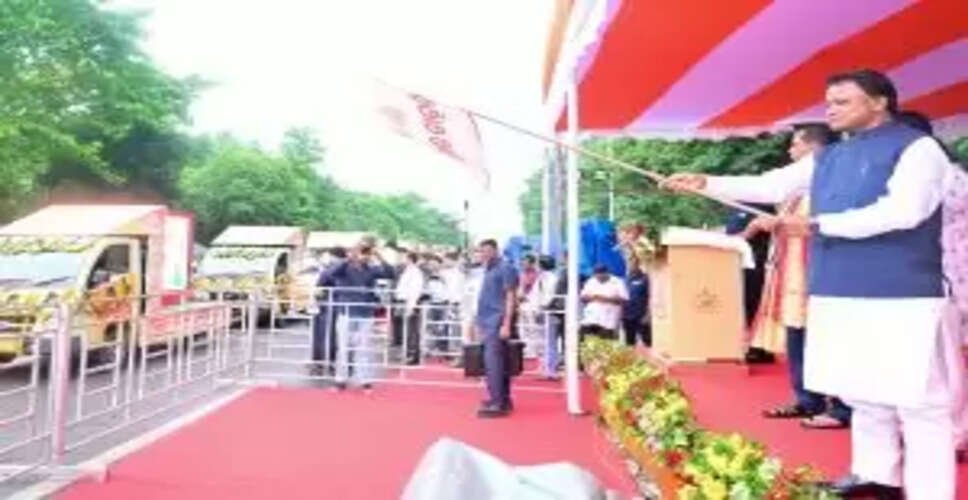 Odisha CM Launches 'Vikas Vahan' to Promote Welfare Schemes on Government's Anniversary