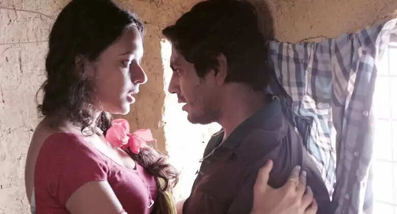 Top Bollywood Actresses Known for Their Bold Scenes