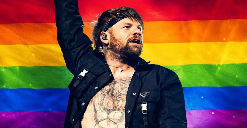 Beartooth's Caleb Shomo Comes Out as Gay: A Journey of Self-Acceptance