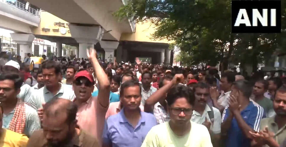 Protests Erupt in West Bengal Over SSC Recruitment Controversy