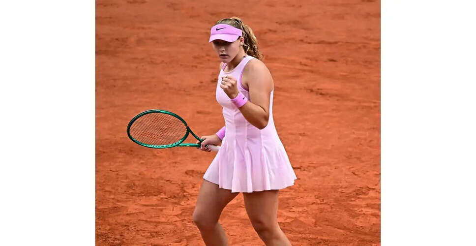 Mirra Andreeva Shatters Kostyuk's Winning Streak to Reach French Open Final