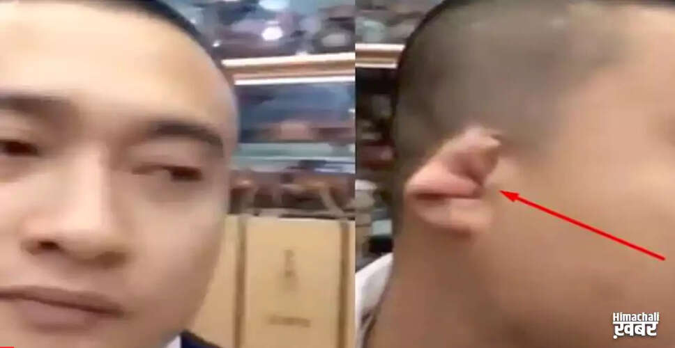 Innovative Way to Tune Out Wives' Chatter Goes Viral