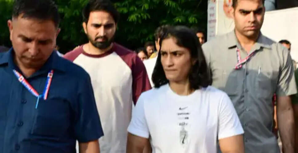 Vinesh Phogat's Asian Games Trials Participation Sparks Legal Battle