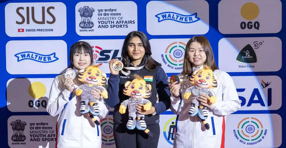 Esha Singh Clinches Gold at Asian Championship in 10m Air Pistol