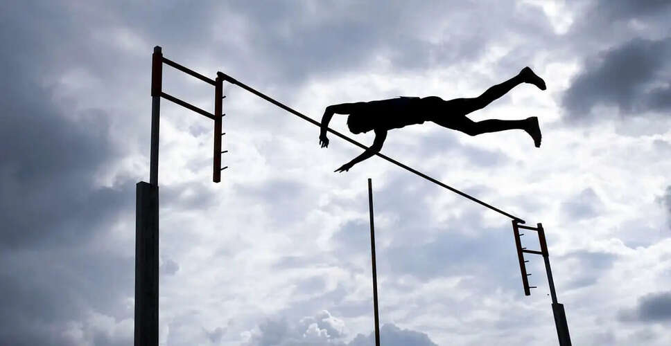 Kuldeep Kumar Breaks National Record in Men's Pole Vault at Indian Indoor Championships