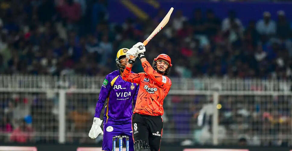 Sunrisers Hyderabad Sets High Target Against Kolkata Knight Riders in IPL 2026