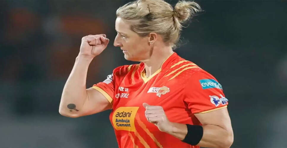 Sophie Devine and Nandani Sharma Shine at WPL 2026 Awards