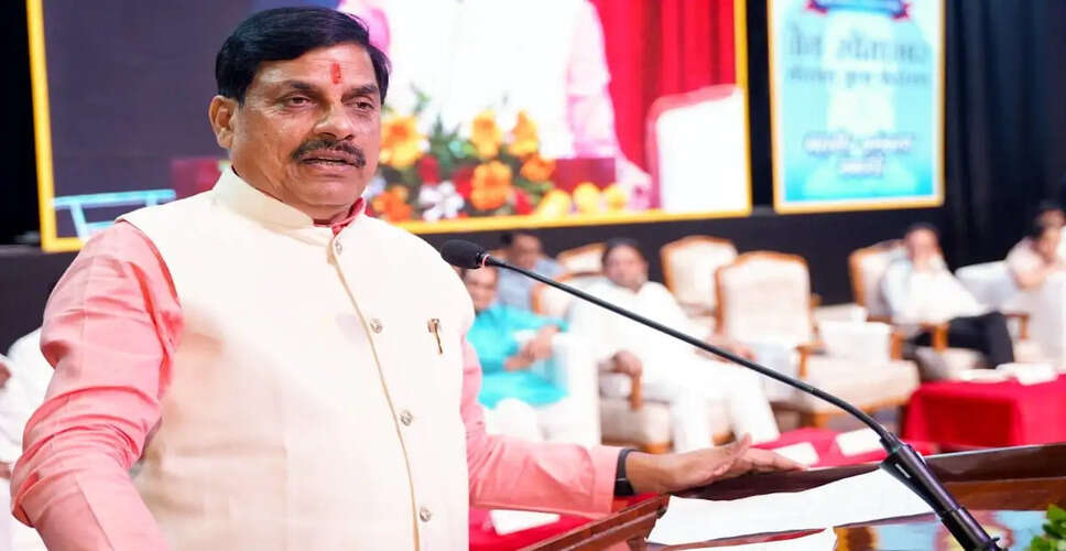 Madhya Pradesh CM Criticizes Congress Councillor for Refusing to Sing National Anthem