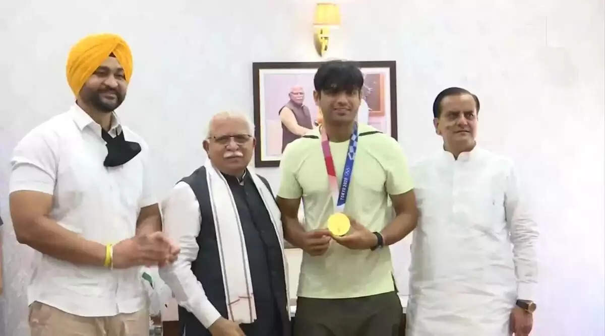 Haryana CM Manohar Lal Khattar gave a special offer to Neeraj Chopra, Olympic gold medalist said- I will think about it