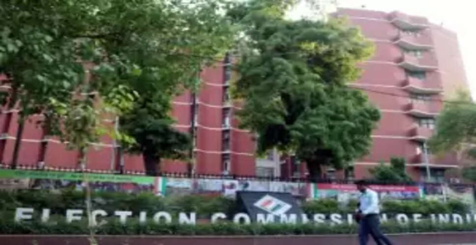 Election Commission Urges Swift Verification of Voter Documents in West Bengal