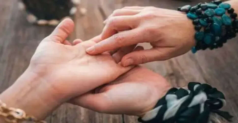 Understanding the Significance of the Mars Line in Palmistry