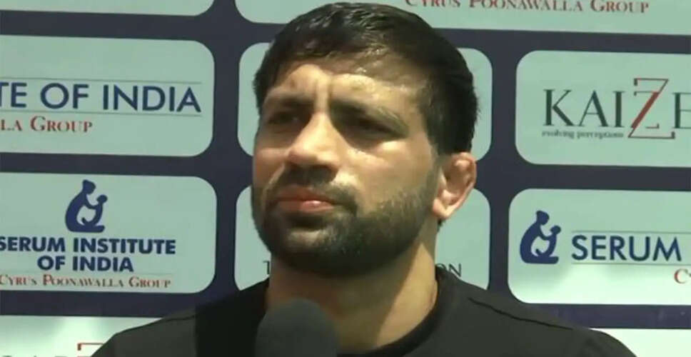 Ravi Dahiya Commends Deaf Cricketers and Highlights Indian Wrestling's Bright Future