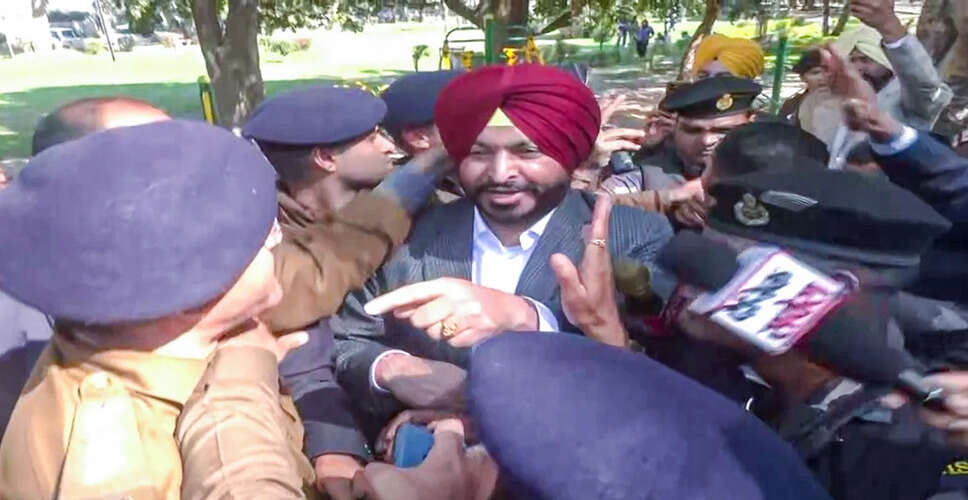 Ravneet Singh Bittu Critiques Rahul Gandhi's 'Traitor' Remark in Lok Sabha