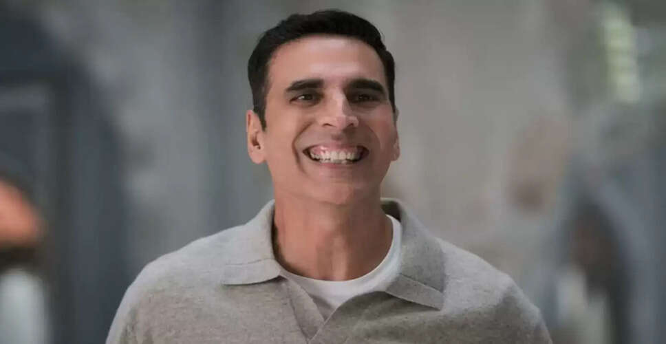Akshay Kumar Reflects on Early Bollywood Earnings Amidst New Film Release