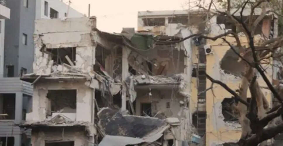 Escalating Tensions: Iran Launches Missiles Towards Israel Amid US Military Actions