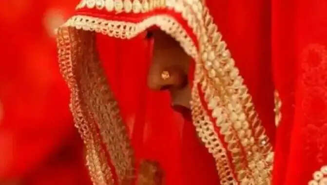 Newlywed Woman Leaves Husband for Lover Just Days After Marriage