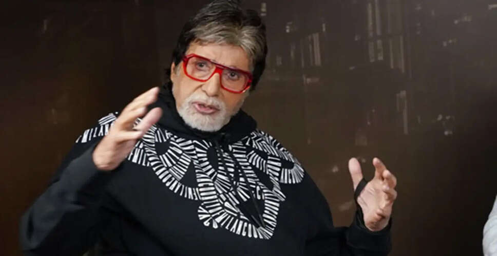 Amitabh Bachchan's Mysterious Social Media Posts Leave Fans Guessing