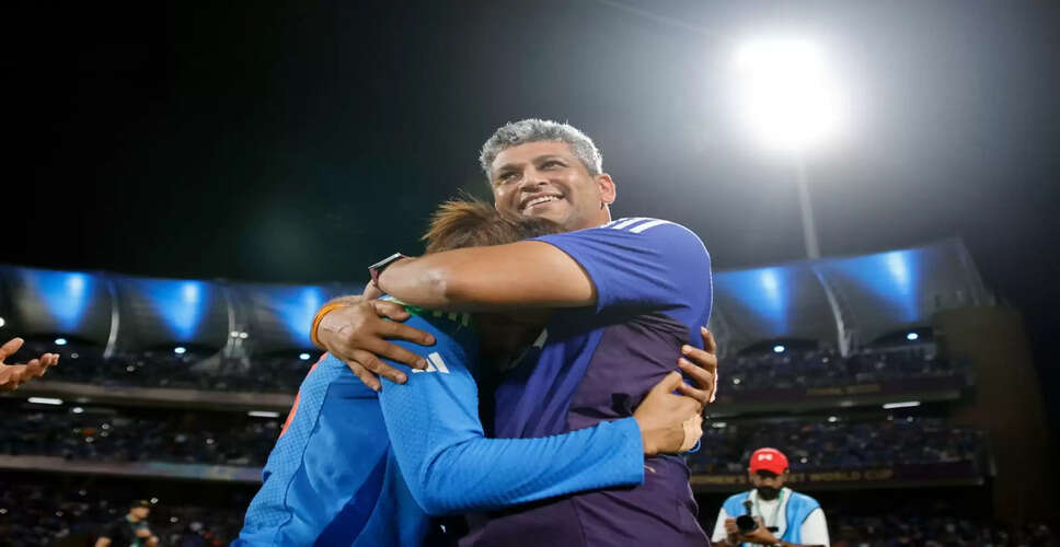 India Women's Team Coach Inspires Players Ahead of World Cup Final