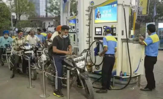 Delhi Government Implements Permanent 'No PUC, No Fuel' Rule