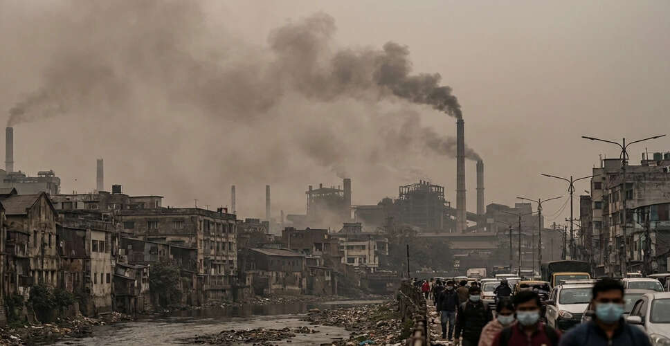 Pakistan Tops Global Air Pollution Rankings, India Ranks Sixth