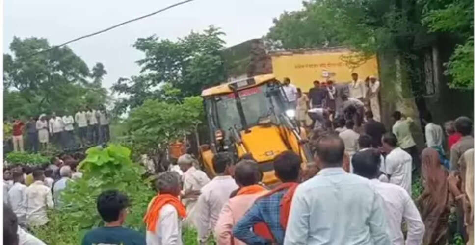 School building collapses in Raj's Jhalawar, many students feared trapped