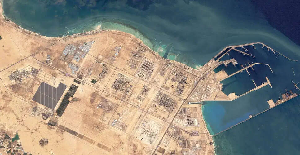 Tragic Explosion at Qatari Refinery Claims Lives of Indian Workers
