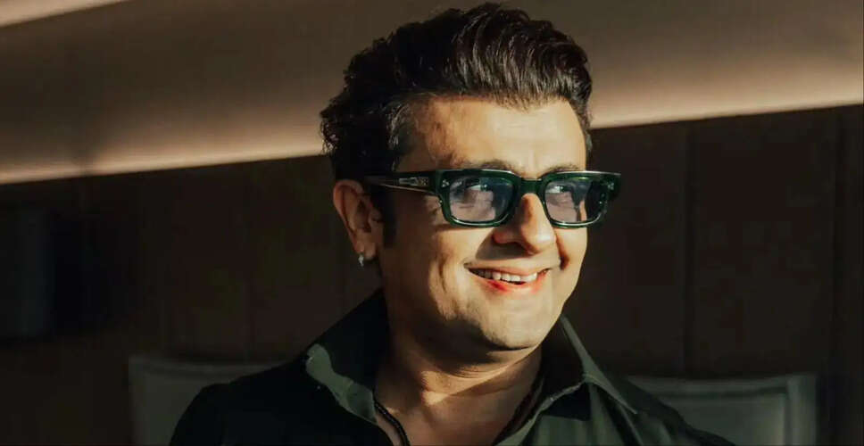 Sonu Nigam Overcomes Health Challenges to Perform