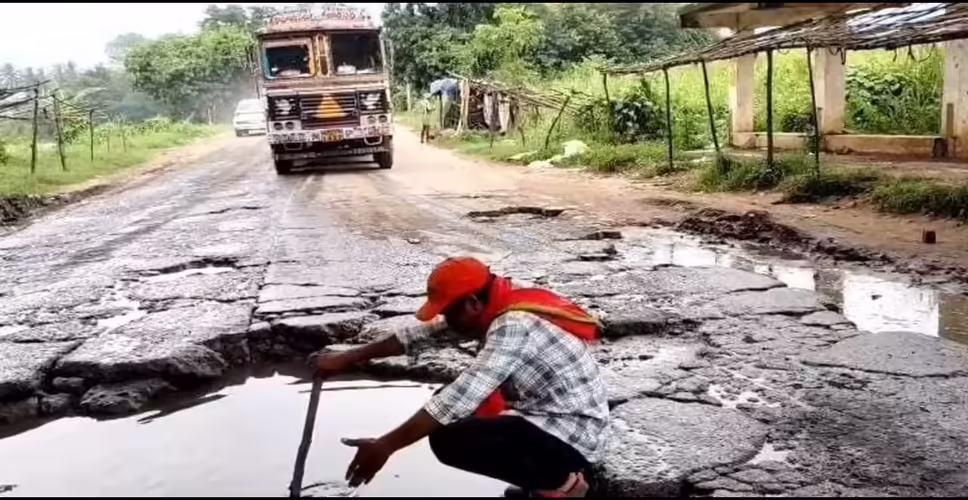 Residents Demand Road Repairs Amid Rising Accidents in Kalyanpura