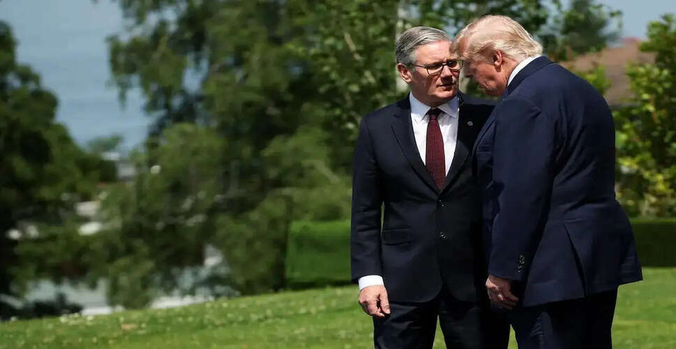 Trump Critiques UK PM Starmer Amid Resignation Speculations