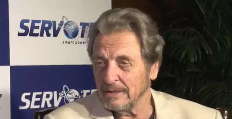 Errol Musk Praises PM Modi as a Leading Global Figure