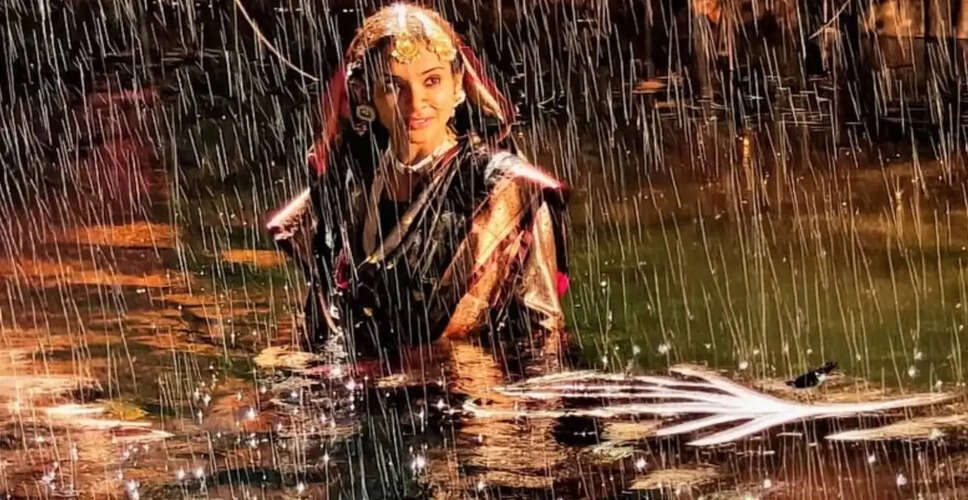 Disha Pardeshi's Daring Underwater Scene in 'Raja Shivaji' Revealed!