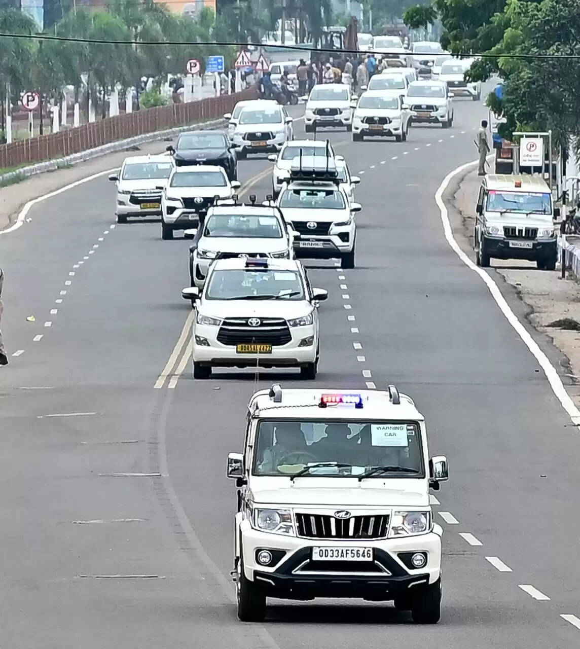 Kawariyas Flock to Mahanadi Riverbank for Shravan Month Celebrations