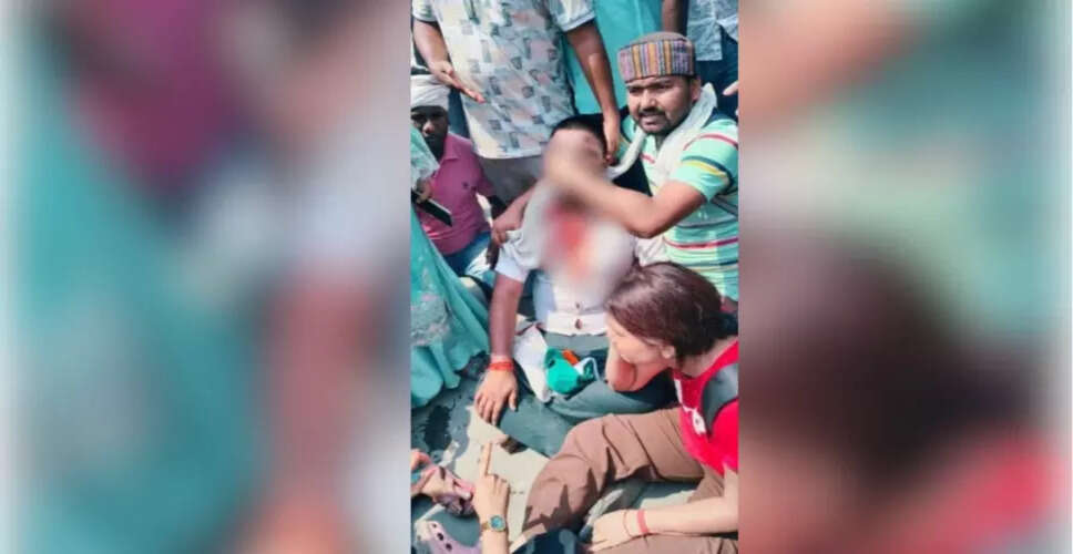 Protest Erupts in Patna Over Delayed Teacher Recruitment Notification