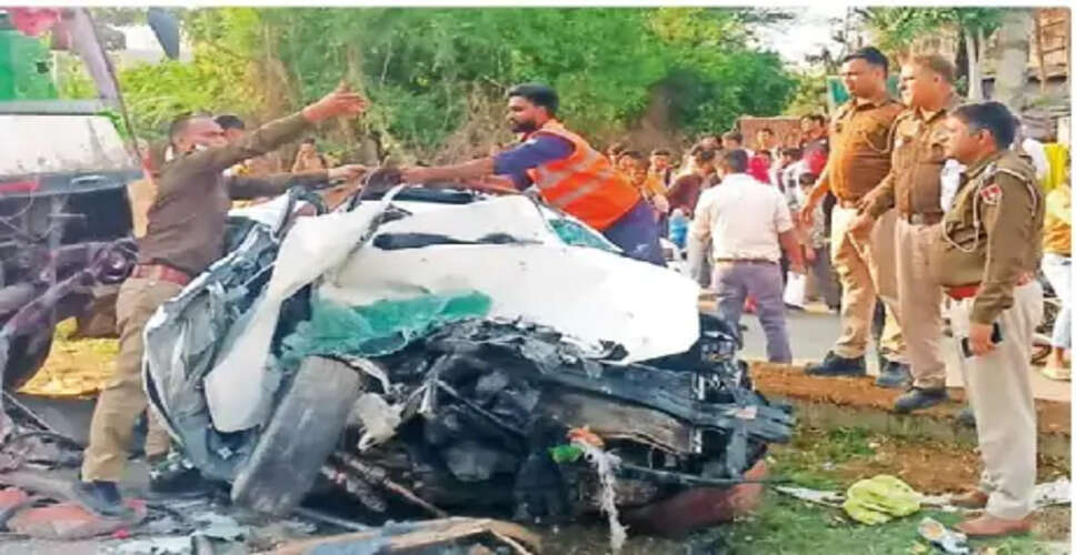 Tragic Collision on Jaipur-Agra Highway Claims One Life