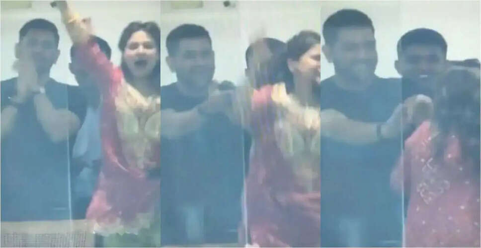 Sakshi Dhoni's Hilarious Moment During T20 World Cup Semi-Final