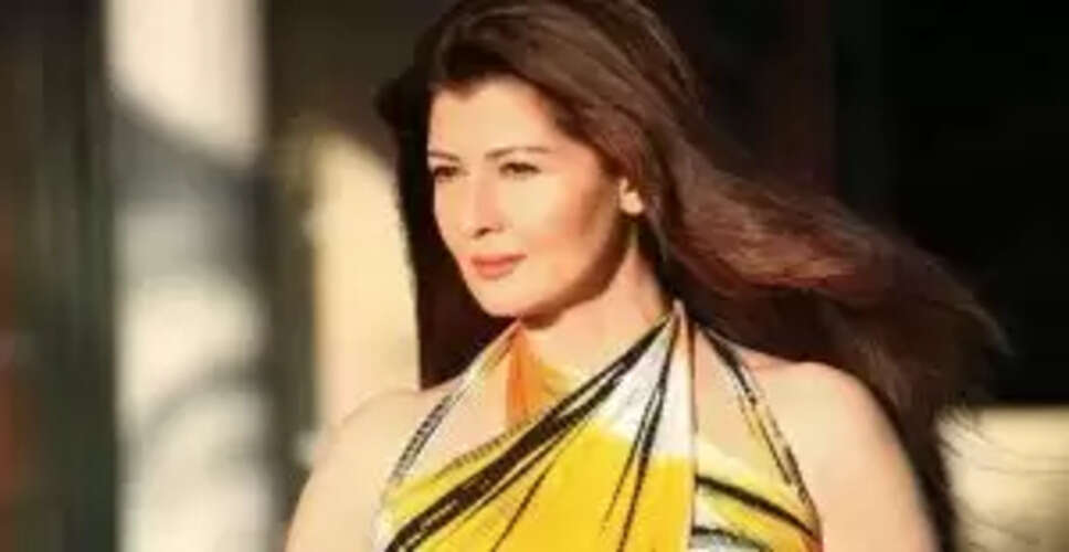 Burglars Target Former Actress Sangeeta Bijlani's Bungalow: What Was Stolen?