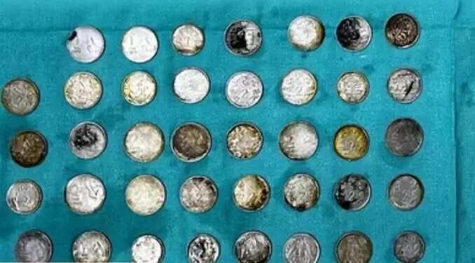 Man Swallows Coins and Magnets for Zinc Intake