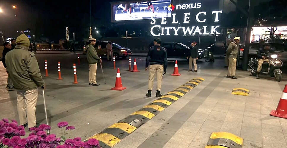 Enhanced Security Measures in Delhi Ahead of New Year Celebrations 2026