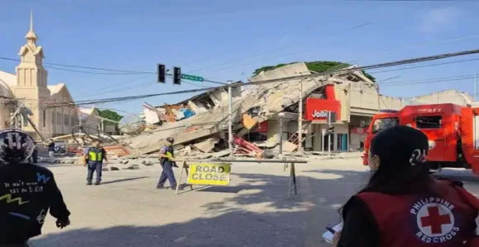 Devastating 7.8 Magnitude Earthquake Hits Southern Philippines, Tsunami Warning Issued