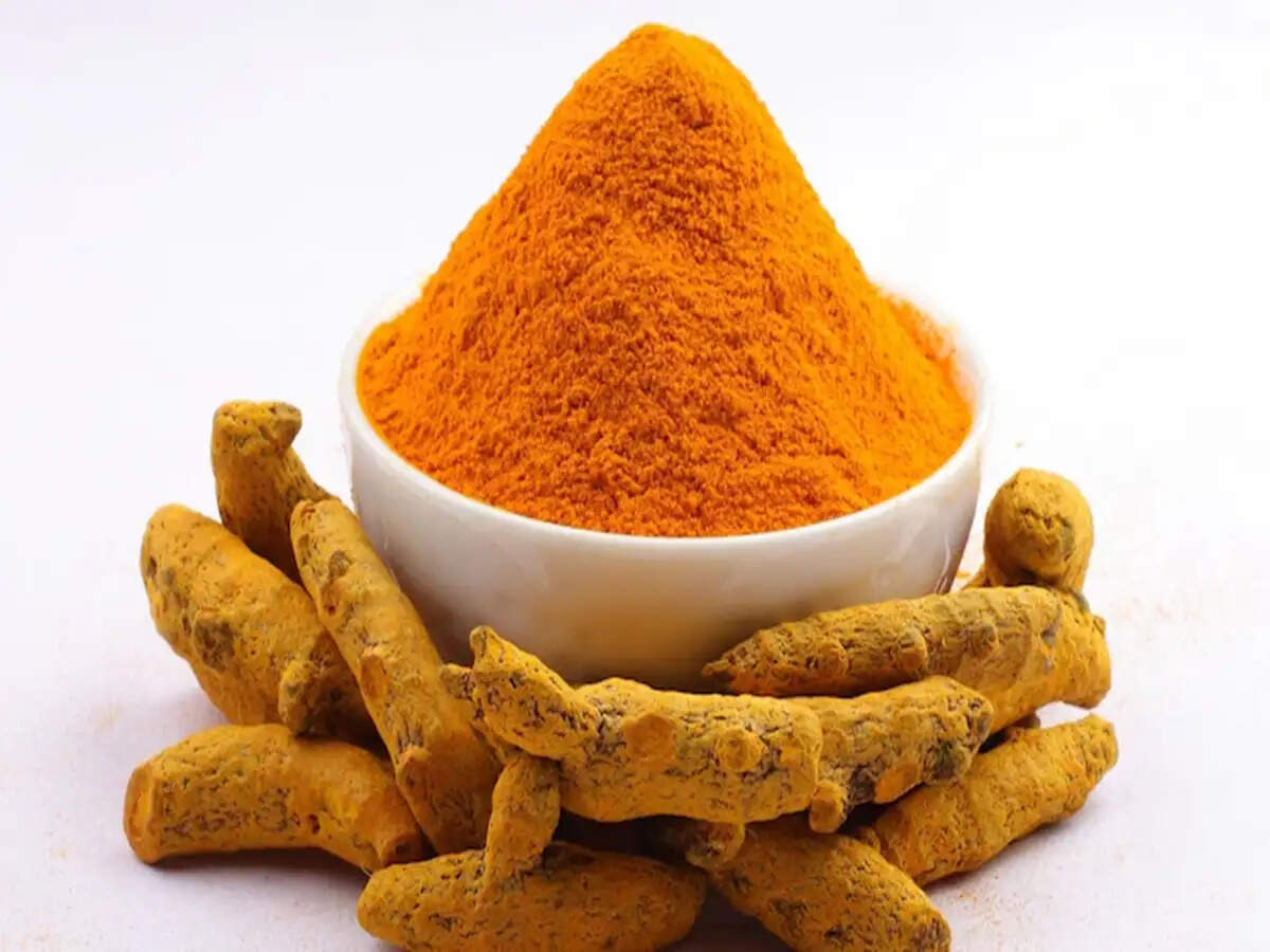 Vastu Tips for Proper Placement of Salt, Turmeric, and Rice in Your Kitchen