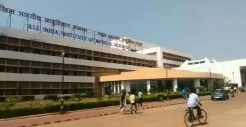 Tragic Incident: 20-Year-Old Student in Critical Condition After Self-Immolation Over Harassment Claims