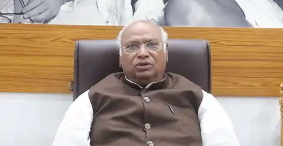 Congress Accuses Election Commission of Bias After Kharge's Controversial Remarks on Modi