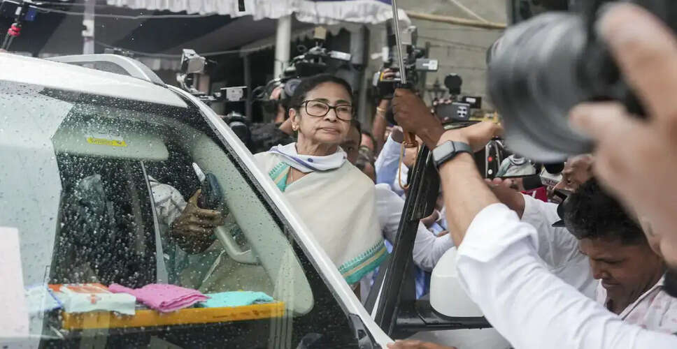 Mamata Banerjee Accuses BJP of Election Violence Amid Voting in West Bengal