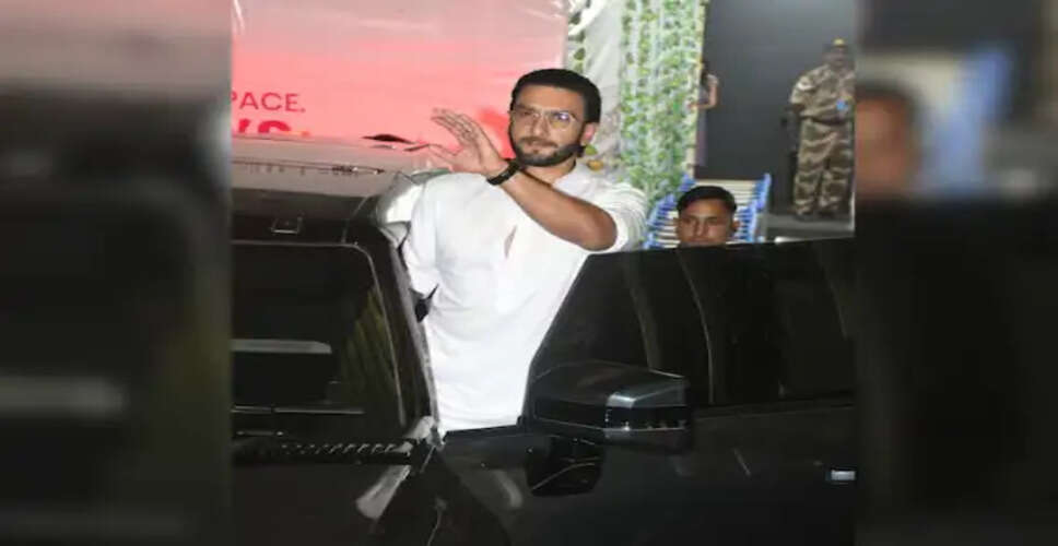 Ranveer Singh Visits RSS Headquarters Amid Film Success