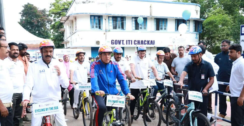 Cycling Promoted as a Path to Health and Development in India