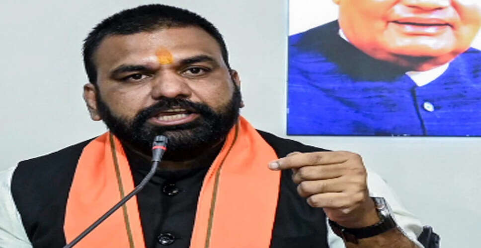 Bihar's Deputy CM Criticizes Lalu Prasad Yadav and RJD