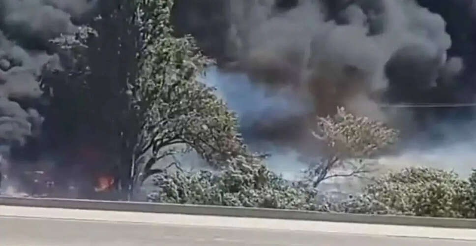 Corral Fire Erupts in Los Angeles County, California