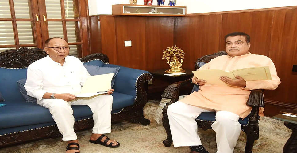 Manipur CM Discusses Key Infrastructure Projects with Union Minister Nitin Gadkari