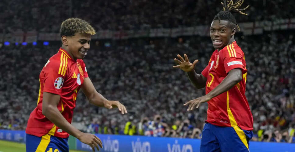 Spain's Young Stars Yamal and Williams Start on Bench in World Cup Opener