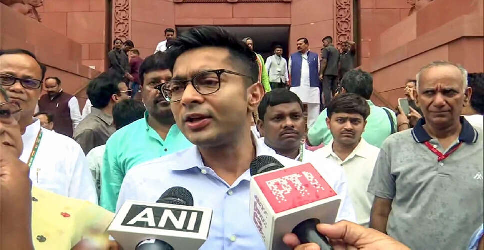 TMC's Abhishek Banerjee Criticizes Election Commission Over Voter List Issues